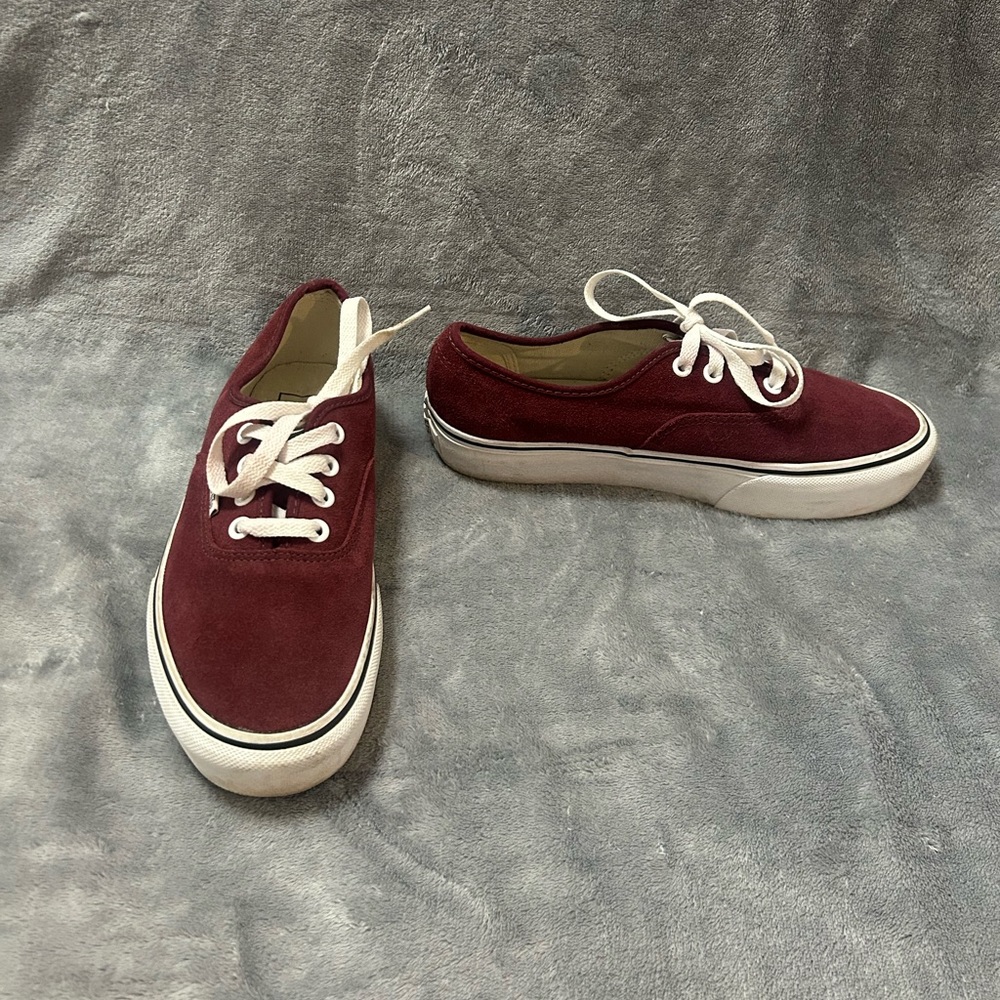 women's vans burgundy red suede platform sneakers size 8